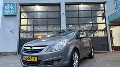 Bruin Gebruikt 2011 Opel Corsa Edition Hatchback | € 2.950 (Goede deal)