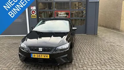Occasion 2022 Seat Ibiza Business Hatchback | € 15.250 (Goede deal)