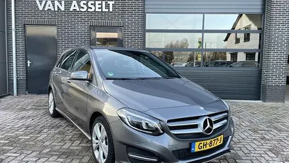 Occasion Mercedes B180 Ambition 122 PK (89 kW) 2015 MPV