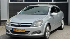 Gebruikt 2009 Opel Astra GTC Executive Hatchback | € 1.950 (Super prijs)