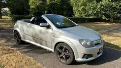 Grijs Gebruikt 2005 Opel Tigra Cosmo Cabriolet | € 950 (Goede deal)