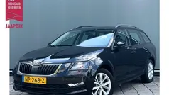Gebruikt 2017 Skoda Octavia Ambition Stationwagen | € 7.899 (Eerlijke prijs)