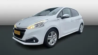 Occasion Peugeot 208 Signature Sky 82 PK (60 kW) 2019 Wit Hatchback