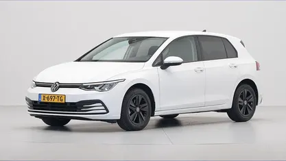 Occasion 2024 VW Golf VIII Business Hatchback | € 25.690 (Eerlijke prijs)