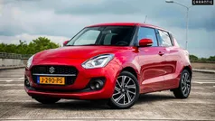 Rood Gebruikt 2020 Suzuki Swift Hatchback | € 16.745 (Eerlijke prijs)