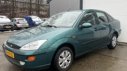 Occasion Ford Focus Ghia 101 PK (74 kW) 2000 Sedan
