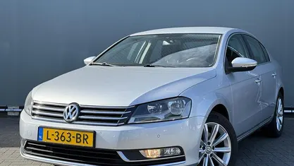 Occasion 2014 VW Passat Highline Sedan | € 11.899 (Eerlijke prijs)