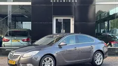 Grijs Gebruikt 2010 Opel Insignia Cosmo Hatchback | € 3.995 (Eerlijke prijs)