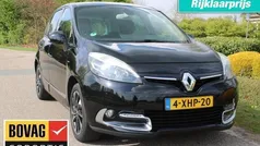 Zwart, metallic lak Gebruikt 2014 Renault Scénic III Bose Edition MPV | € 6.900 (Eerlijke prijs)