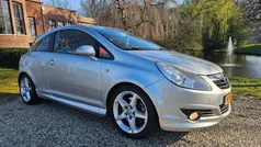 Grijs Gebruikt 2009 Opel Corsa Sport Hatchback | € 5.999 (Eerlijke prijs)