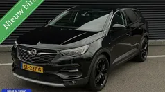Zwart Gebruikt 2018 Opel Grandland X Innovation SUV | € 14.900 (Eerlijke prijs)