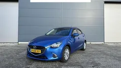 Blauw Gebruikt 2018 Mazda 2 Luxury Hatchback | € 11.900 (Eerlijke prijs)