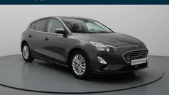 Grijs (metallic) Gebruikt 2021 Ford Focus Business Edition Hatchback | € 17.290 (Goede deal)