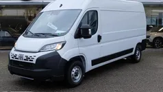 Wit Nieuw 2024 Fiat Ducato S Van | € 28.700 (Goede deal)