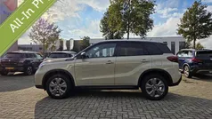 Gebruikt 2025 Suzuki Vitara SUV | € 27.900 (Eerlijke prijs)