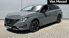 Grijs Nieuw 2025 Peugeot e-308 GT Hatchback | € 37.940 (Goede deal)