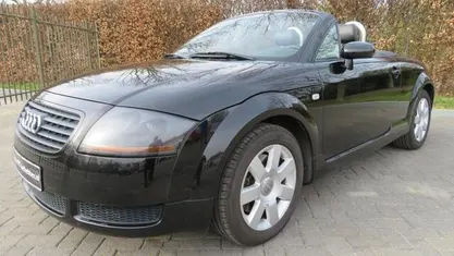 Occasion Audi TT Roadster 150 PK (110 kW) 2002 Zwart Cabriolet