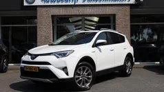 Gebruikt 2017 Toyota RAV4 Hybrid Executive SUV | € 22.940 (Eerlijke prijs)