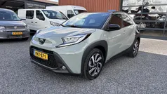Groen Gebruikt 2024 Toyota Aygo Premium Hatchback | € 21.950 (Eerlijke prijs)