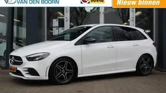 Wit Gebruikt 2019 Mercedes B180 AMG line MPV | € 26.450 (Eerlijke prijs)
