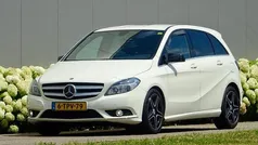 Gebruikt 2013 Mercedes B180 Prestige MPV | € 8.440 (Eerlijke prijs)