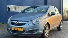 Grijs Gebruikt 2007 Opel Corsa Enjoy Hatchback | € 999 (Eerlijke prijs)