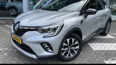 Grijs Gebruikt 2021 Renault Captur Intens SUV | € 17.890 (Eerlijke prijs)
