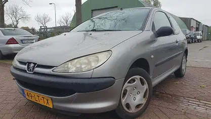 Occasion Peugeot 206 75 PK (55 kW) 2003 Hatchback