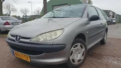 Gebruikt 2003 Peugeot 206 Hatchback | € 900 (Eerlijke prijs)