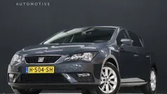 Grijs, metallic lak Gebruikt 2020 Seat Leon Style Hatchback | € 14.440 (Eerlijke prijs)