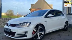 Wit Gebruikt 2016 VW Golf VII Executive Hatchback | € 15.945 (Goede deal)