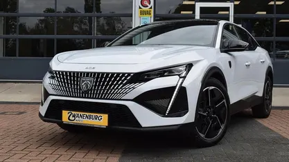 Occasion 2024 Peugeot 408 GT Sedan | € 29.750 (Eerlijke prijs)