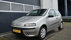 Gebruikt 2003 Fiat Punto Hatchback | € 2.399 (Eerlijke prijs)
