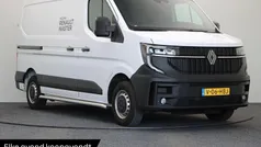 Wit Gebruikt 2024 Renault Master Van | € 32.267 (Eerlijke prijs)