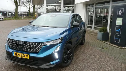 Gebruikt 2025 Renault Austral Evolution SUV | € 39.934 (Eerlijke prijs)