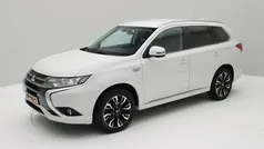 Wit Gebruikt 2015 Mitsubishi Outlander Instyle SUV | € 16.000 (Eerlijke prijs)