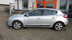 Gebruikt 2010 Renault Mégane III Dynamique Hatchback | € 4.950 (Eerlijke prijs)