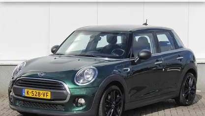 Groen Gebruikt 2021 Mini ONE Pepper Hatchback | € 14.740 (Super prijs)
