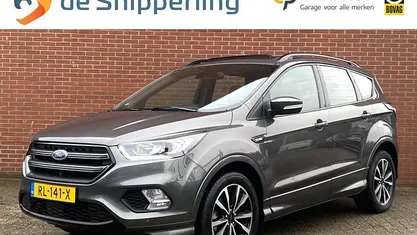 Occasion 2018 Ford Kuga ST-Line SUV | € 17.745 (Eerlijke prijs)