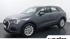 Grijs, metallic lak Gebruikt 2023 Audi Q3 Advanced SUV | € 39.840 (Eerlijke prijs)