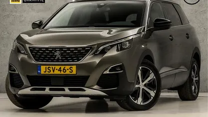 Groen Occasion 2017 Peugeot 5008 GT-line SUV | € 24.445 (Eerlijke prijs)