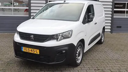 Gebruikt 2021 Peugeot Partner Premium MPV | € 13.450 (Eerlijke prijs)