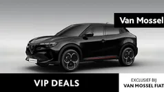 Gebruikt 2025 Alfa Romeo Junior Edizione Speciale SUV | € 38.869 (Eerlijke prijs)