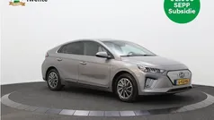 Gebruikt 2019 Hyundai Ioniq Premium Sedan | € 15.350 (Eerlijke prijs)