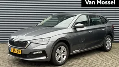 Grijs Gebruikt 2024 Skoda Scala Ambition Hatchback | € 19.444 (Eerlijke prijs)