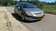 Gebruikt 2003 Peugeot 307 Hatchback | € 1.995 (Eerlijke prijs)