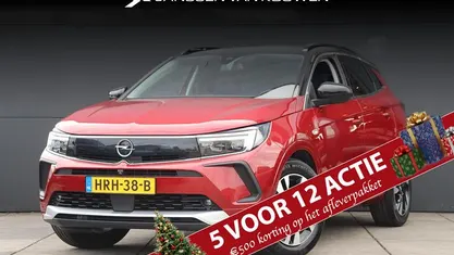Rood Gebruikt 2022 Opel Grandland X Ultimate SUV | € 25.795 (Eerlijke prijs)