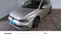 Overige Gebruikt 2023 VW Golf VIII Move Sedan | € 27.453 (Eerlijke prijs)