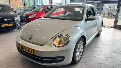 Grijs Gebruikt 2012 VW Beetle Design Hatchback | € 6.950 (Goede deal)