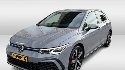 Gebruikt 2021 VW Golf VIII GTE Hatchback | € 26.250 (Eerlijke prijs)
